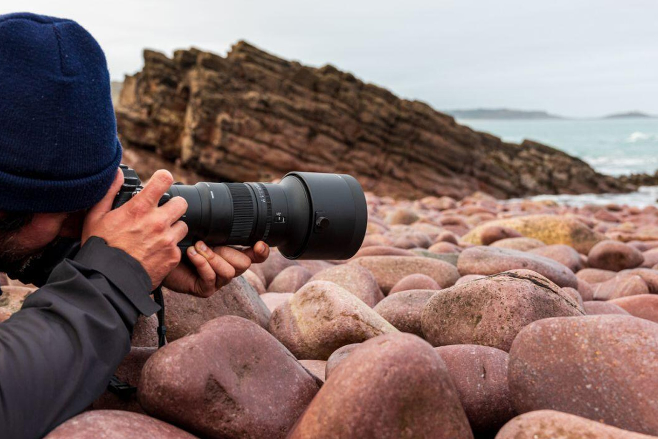 Sigma S 500mm F5.6 DG DN OS in utilizzo durante una sessione fotografica
