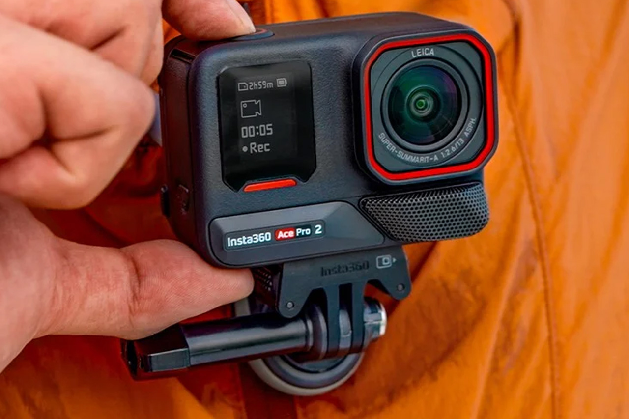 Insta360 ace pro 2