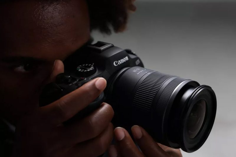 Canon RF 16-28mm F2.8 IS STM durante uno shooting