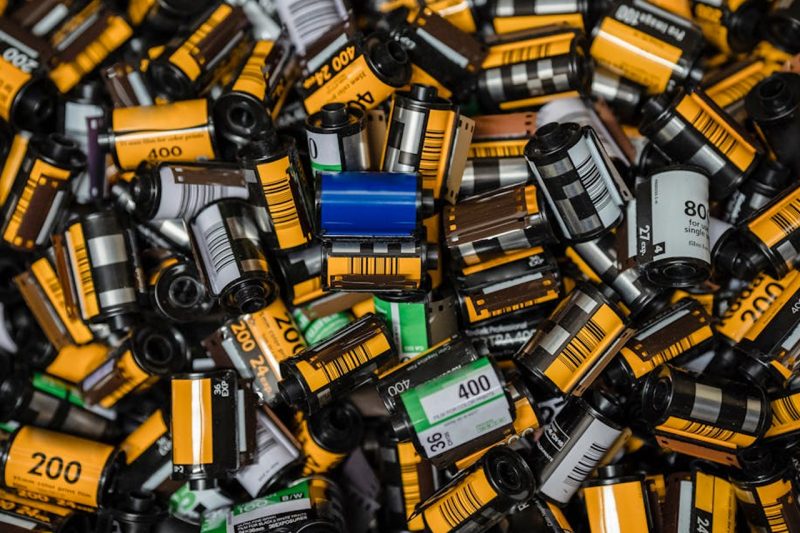 Scopri la nostra selezione di rullini e vivi la magia della fotografia analogica!