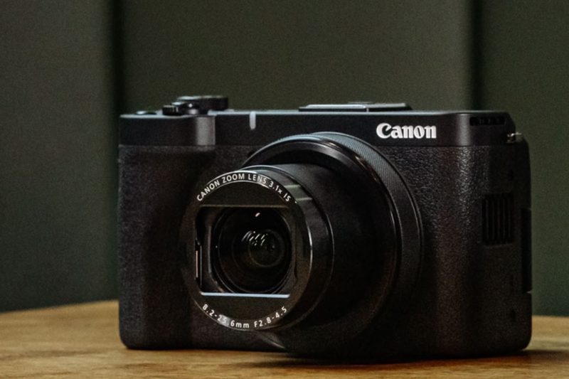 Canon Powershot V1