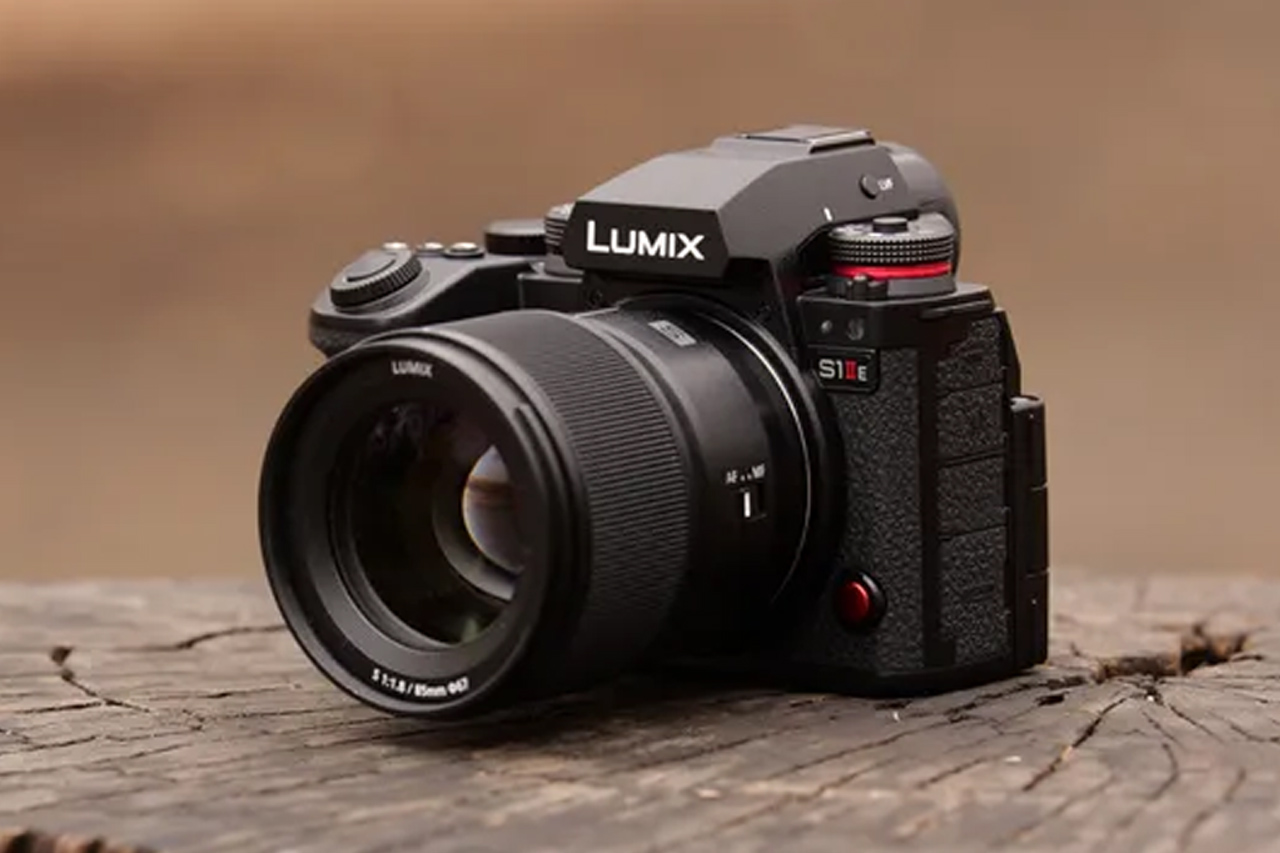 Panasonic Lumix S1IIE