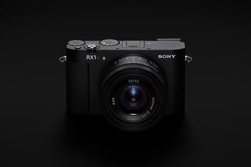 Sony DSC-RX1R III fronte