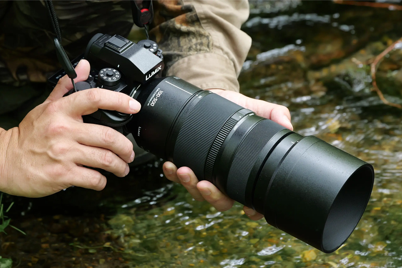 Panasonic Lumix S 100-500mm fronte