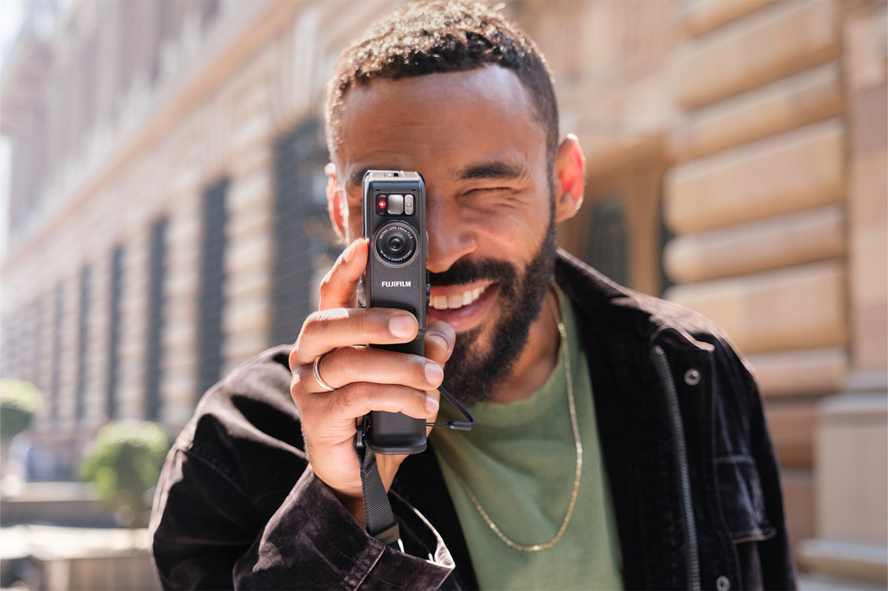 Fujifilm Instax Mini Evo Cinema fronte