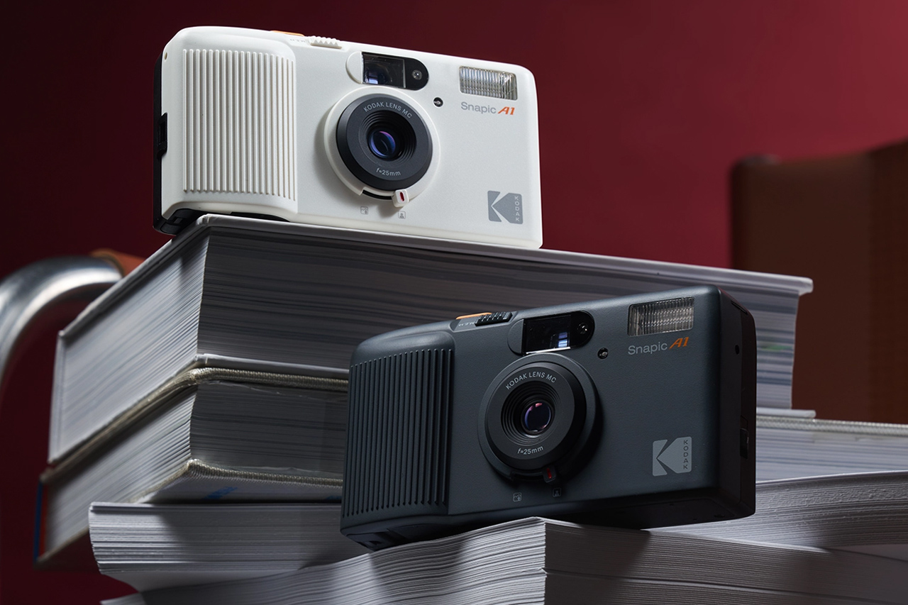 Kodak Snapic A1 rhino grey e ivory white