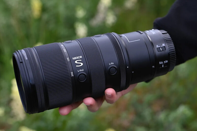 Nikkor Z 70-200mm F2.8 VR S II: zoom luminoso fronte