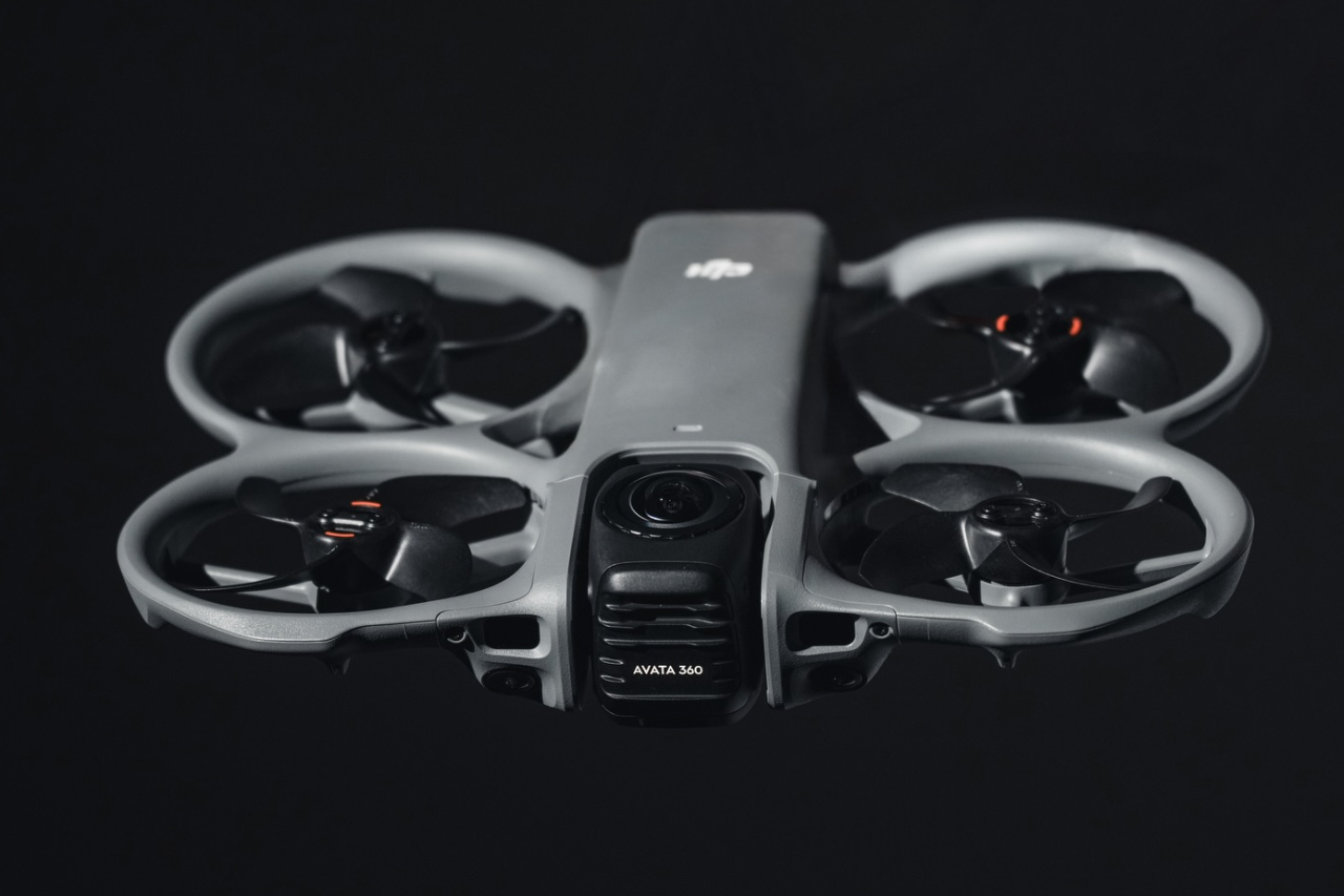 DJI Avata 360 fronte